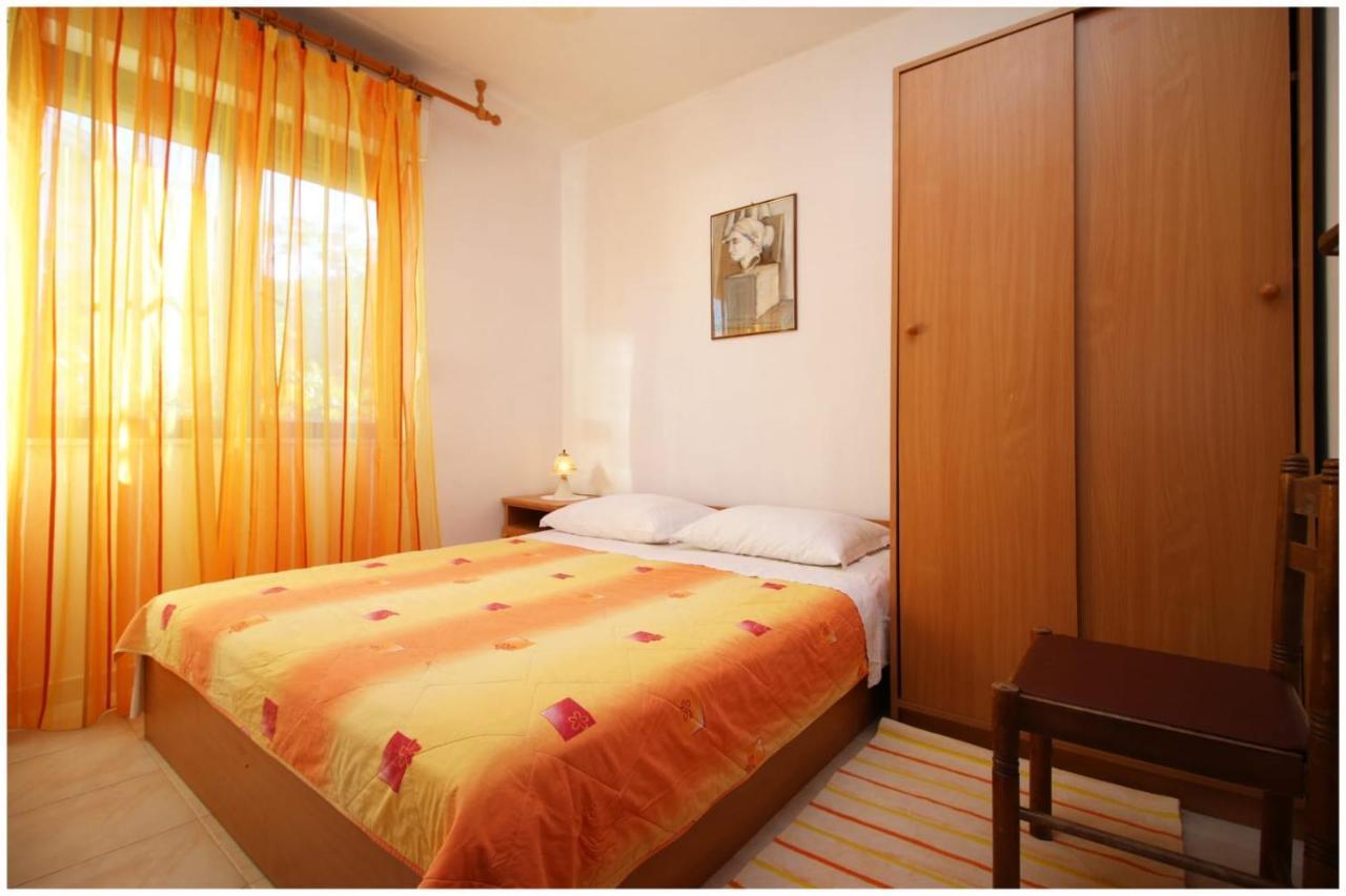 Apartments Bilo Near Primošten Extérieur photo