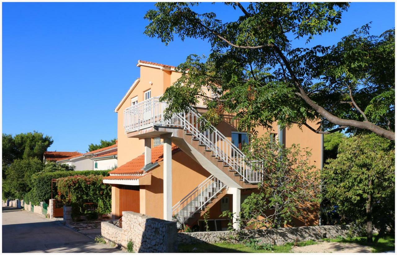 Apartments Bilo Near Primošten Extérieur photo
